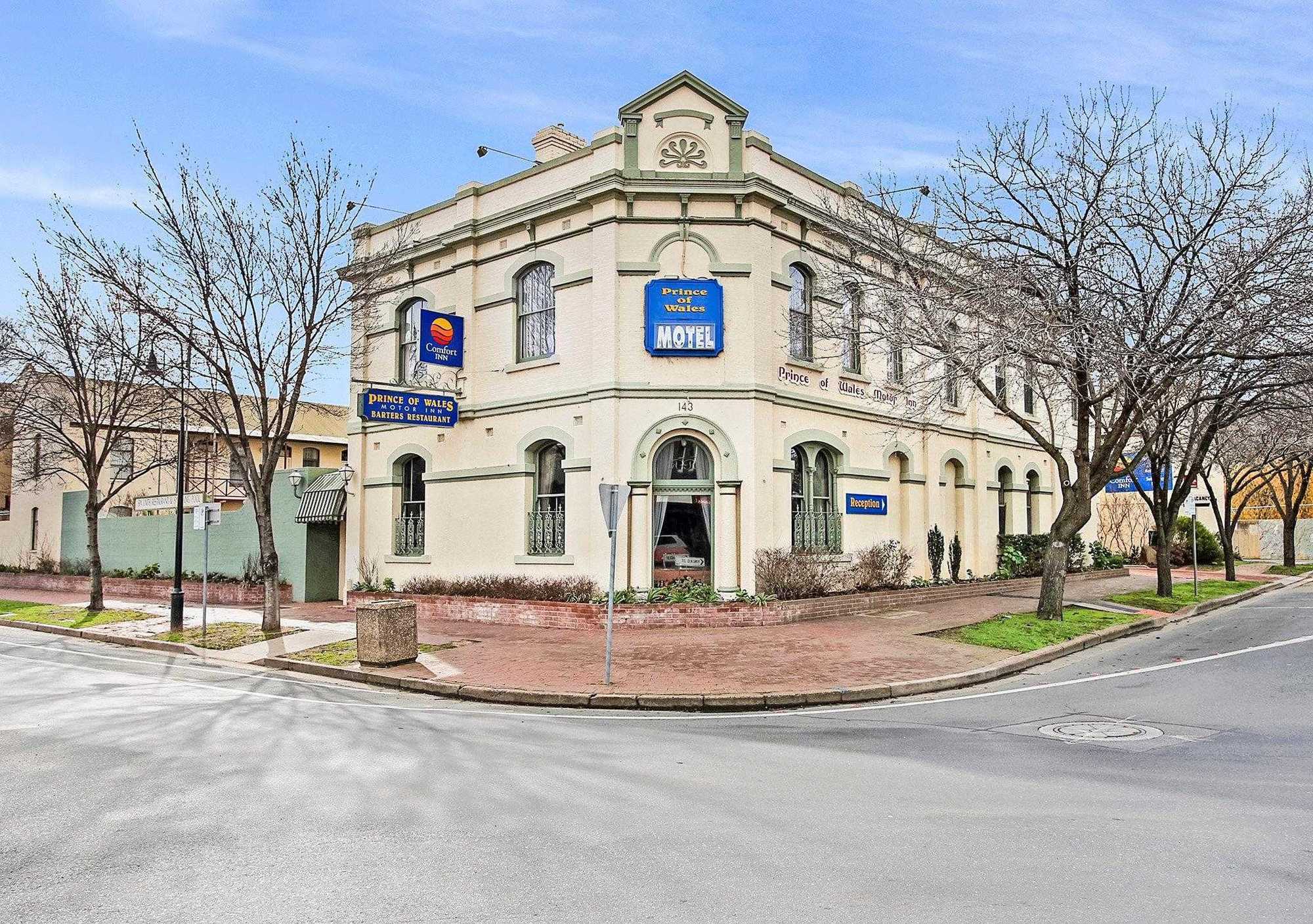 Prince Of Wales Hotel Wagga Wagga Exterior photo