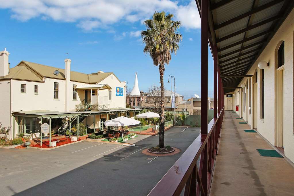 Prince Of Wales Hotel Wagga Wagga Exterior photo